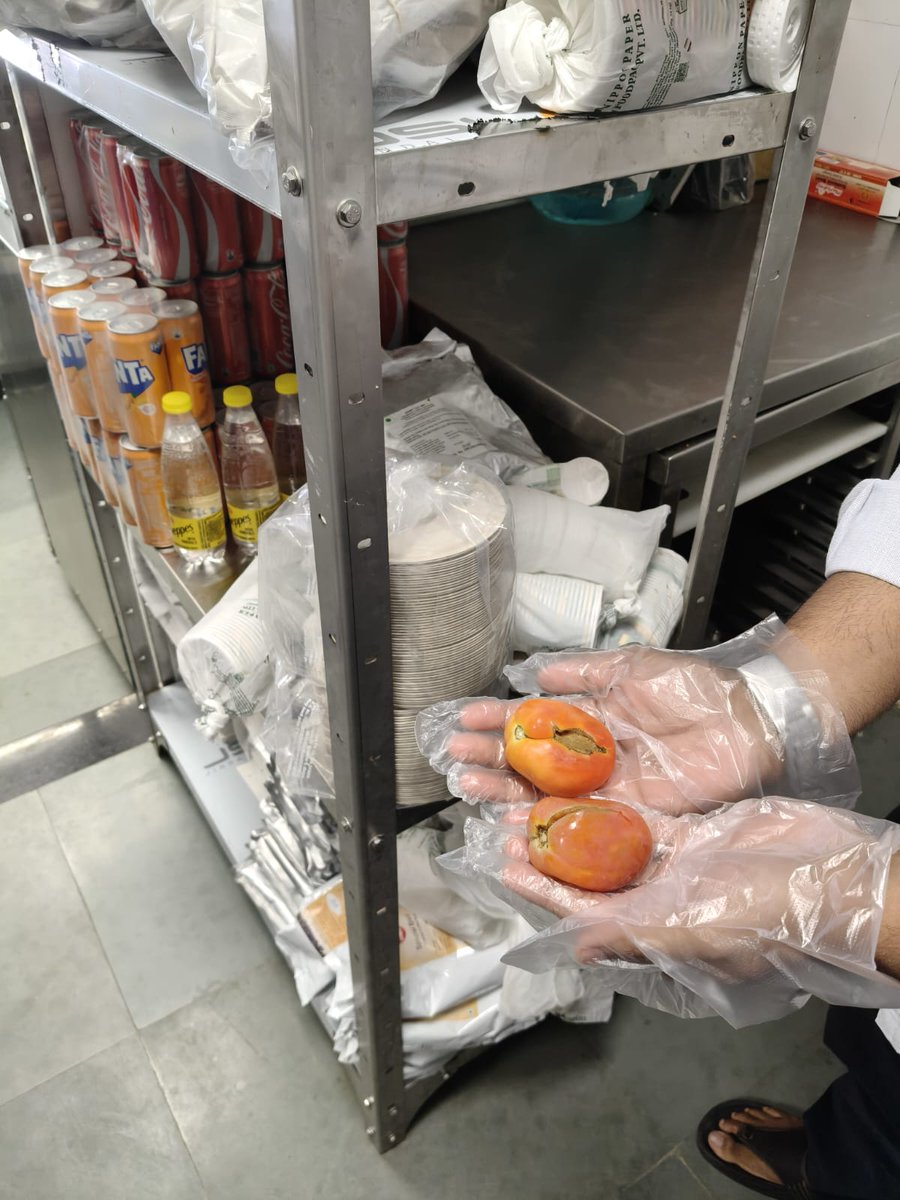 Subway kitchen inspection photo